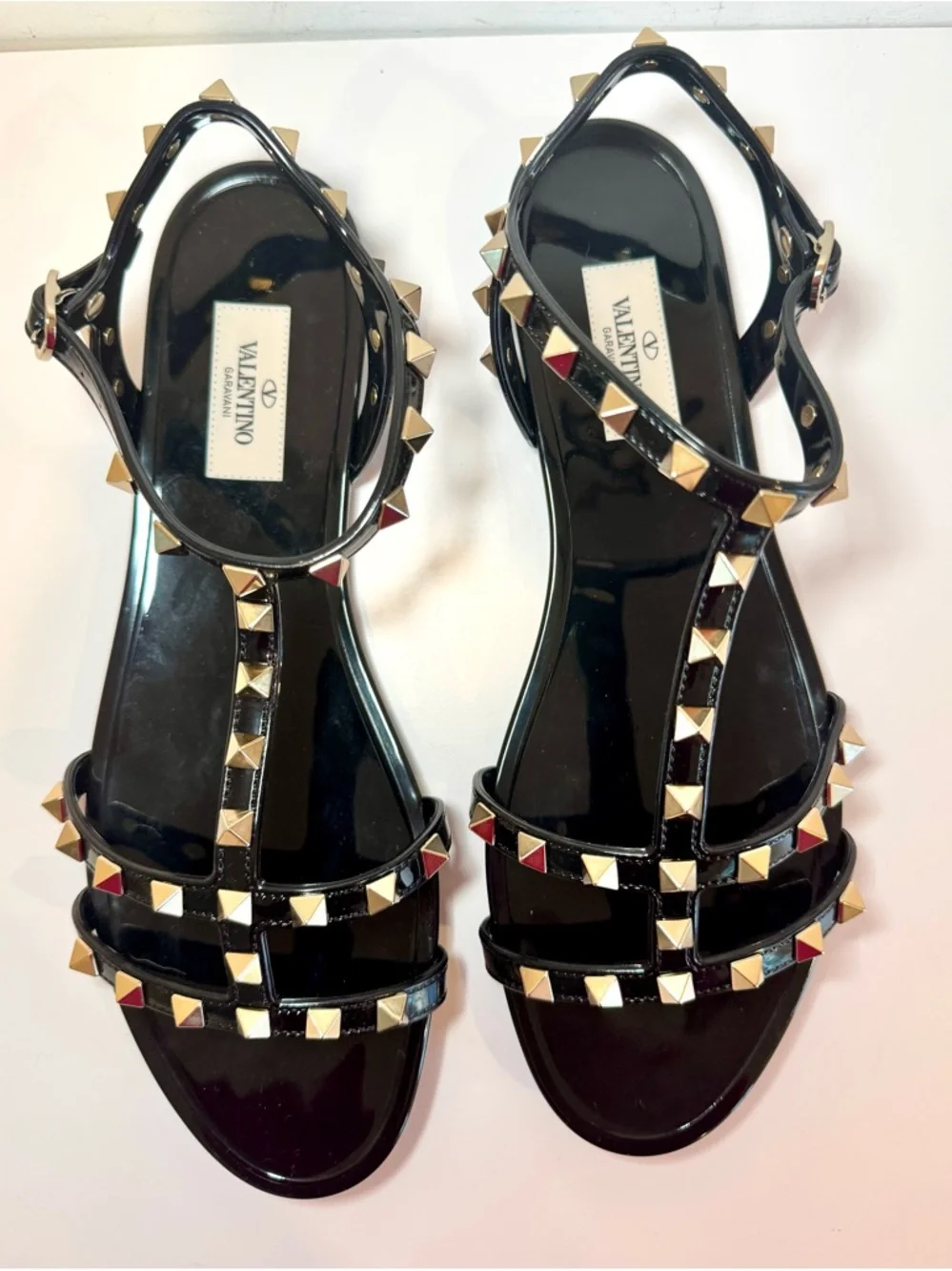 NWT Valentino Garavani Rockstud Black Rubber Sandals, Size 40